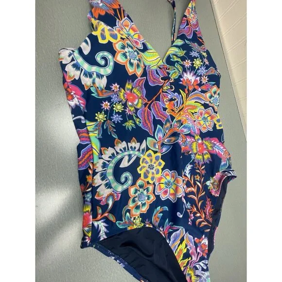 NEW $108 BCBGMAXAZRIA Womens Small One Piece Swimsuit Midnight Floral Lace Up - Picture 11 of 13